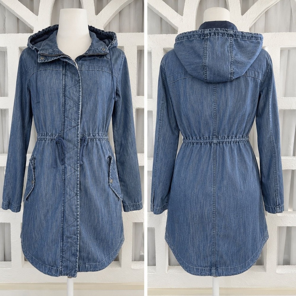 Chambray Blue Denim Utility Anorak Jacket Hooded Drawstring Medium / Dark Wash